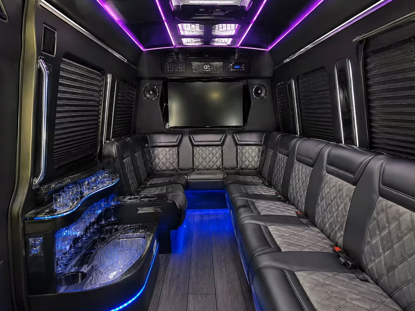 bus rental options for parma trips