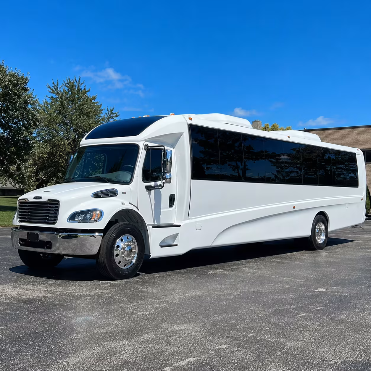 parma 25 passenger minibus rental